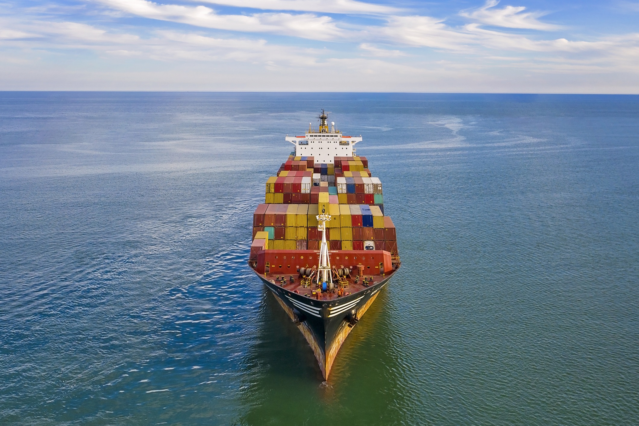 افزایش بی‌سابقه قیمت و اجاره کشتی‌های کانتینری نو و دست دوم در نیمه اول ۲۰۲۱