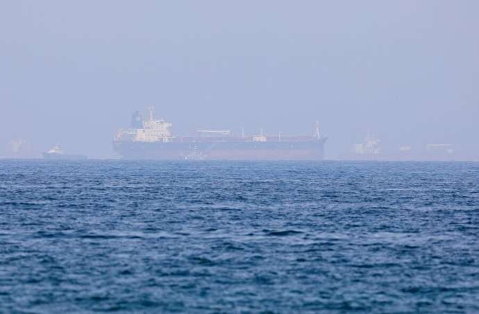 پایان ماجرای کشتی ربایی در آب‌های امارات