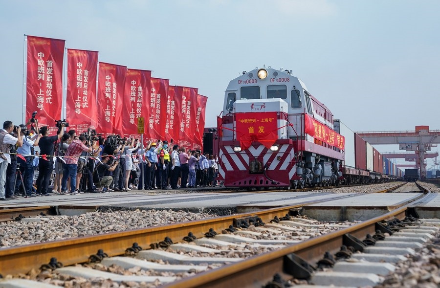 اولین قطار کانتینری از شانگهای چین به بندر هامبورگ رسید