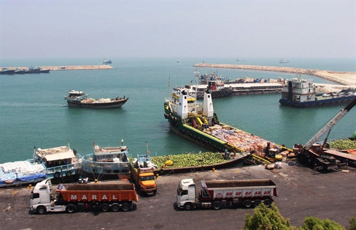 صادرات ۵.۵ میلیون تن کالا از بنادر خوزستان