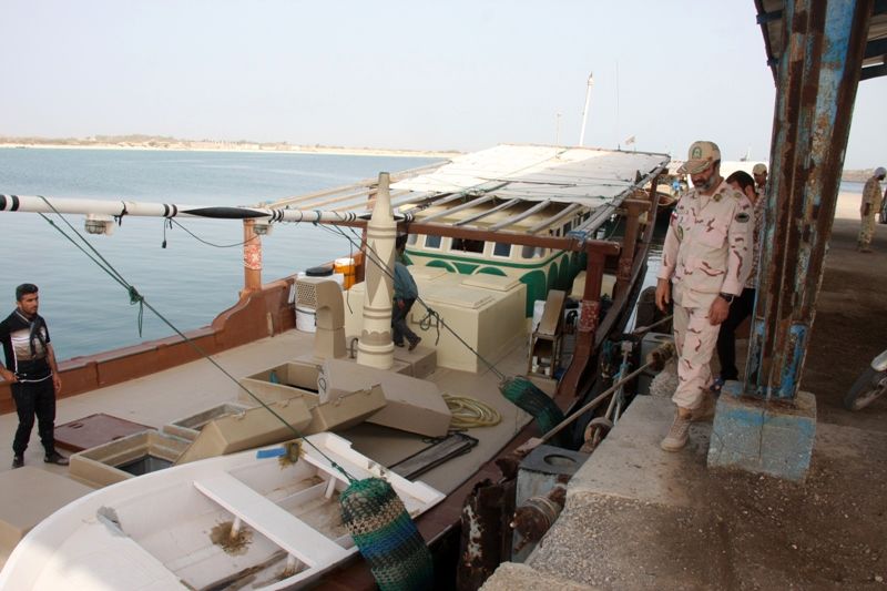 توقیف ۲۰۴ فروند شناور صیادی متخلف در آب‌های خلیج فارس