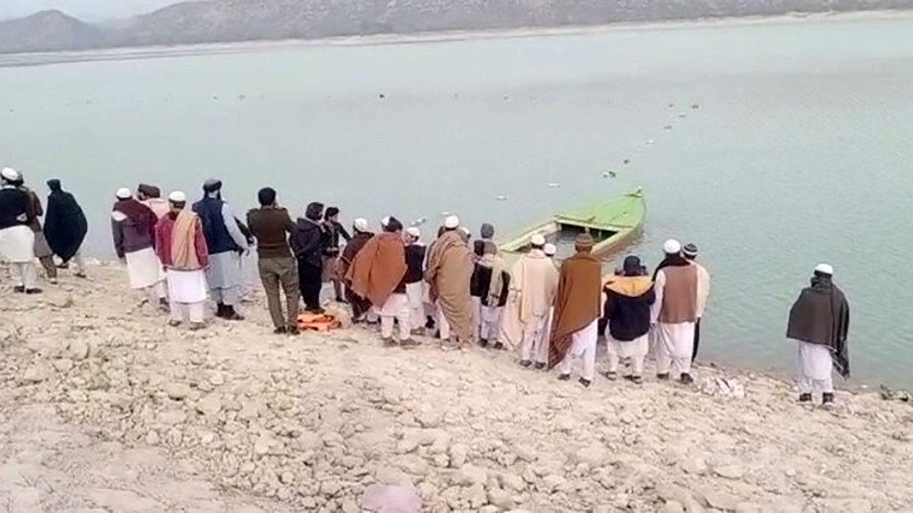کشف ۳۱ جسد دیگر قایق واژگون شده در پاکستان