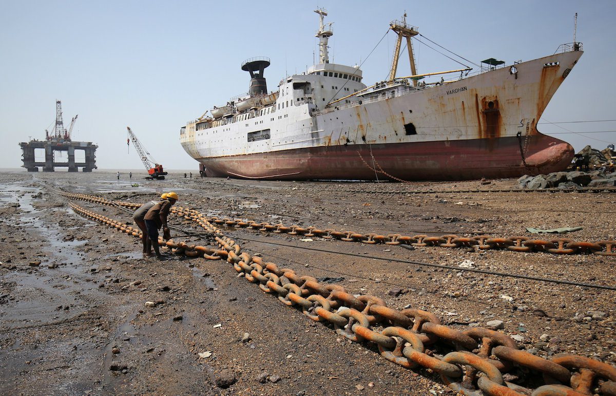 صنعت اوراق کشتی در رکود تابستانی