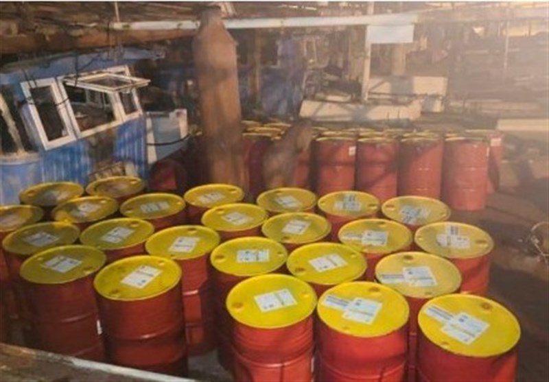 کشف سوخت قاچاق از ۴ شناور صیادی در استان بوشهر