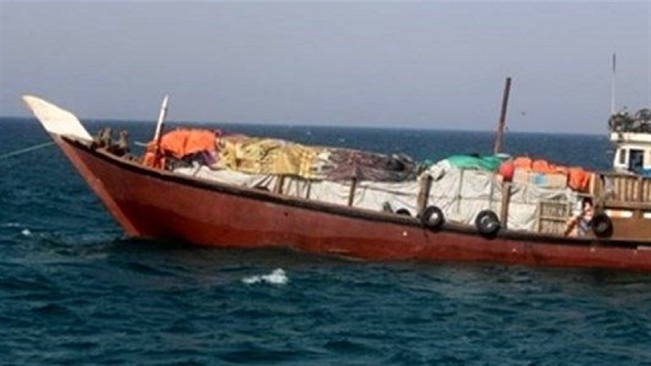 کشف بیش از ۱۰ میلیارد ریال کالای قاچاق از یک شناور در بوشهر