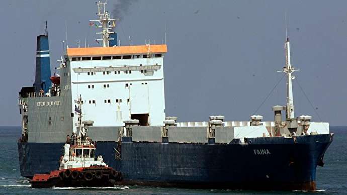 کشتی اوکراینی فینا در دست دزدان دریایی نیجریه