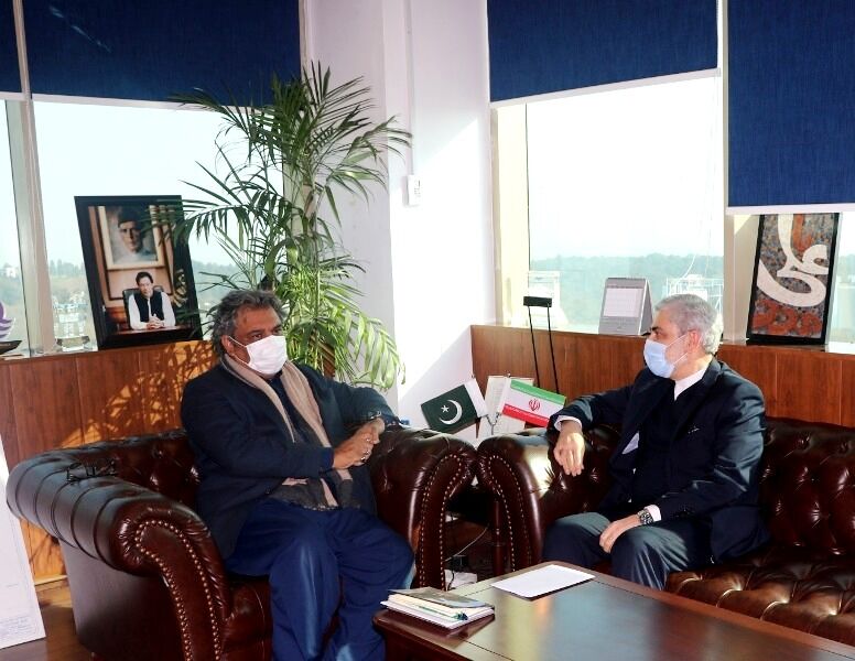 سفیر ایران با وزیر دریانوردی پاکستان دیدار کرد