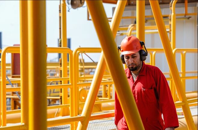 بهبود عملکرد حفاری در نفت فلات قاره ایران