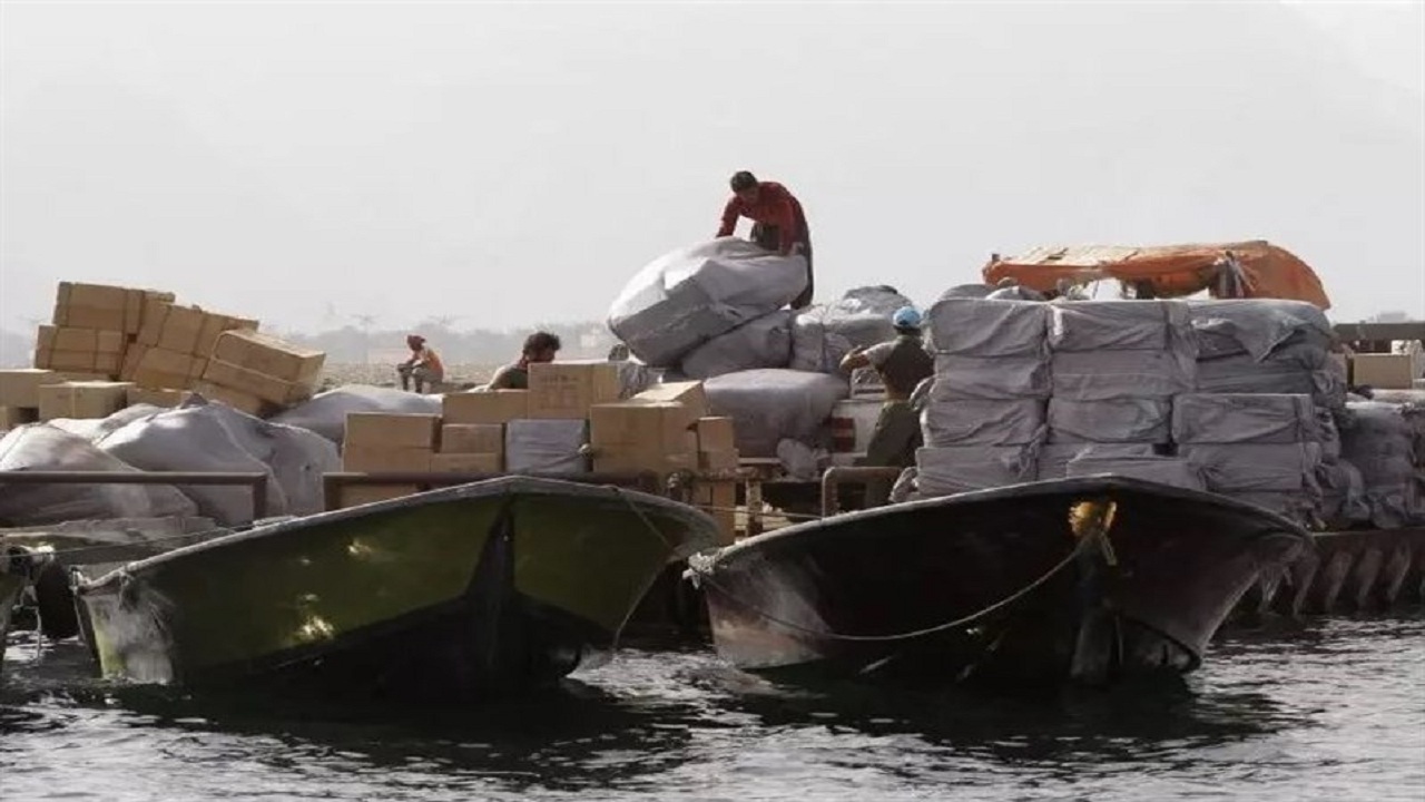 بیش از ۳ میلیارد ریال کالای قاچاق در پایگاه دریابانی گناوه کشف شد
