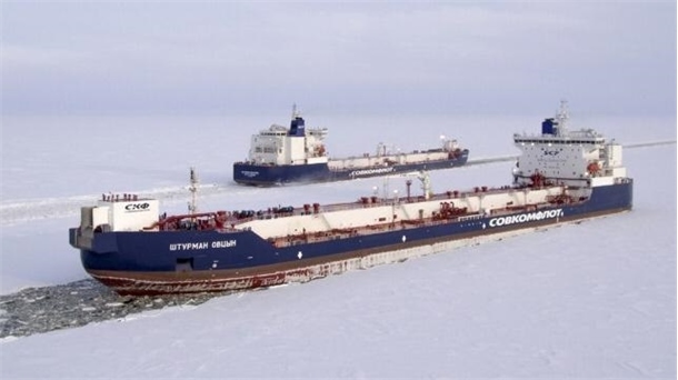 افزایش ،تردد کشتی های روسیه ، قطب شمال ، مسیری جایگزین