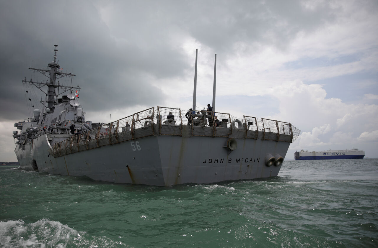 نیروی دریایی آمریکا از مرگ ۵ ملوان آمریکایی خبر داد