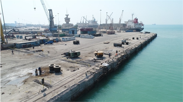 تعمیرات اساسی اسکله‌های بندرامام(ره)،سازمان بنادر و دریانوردی