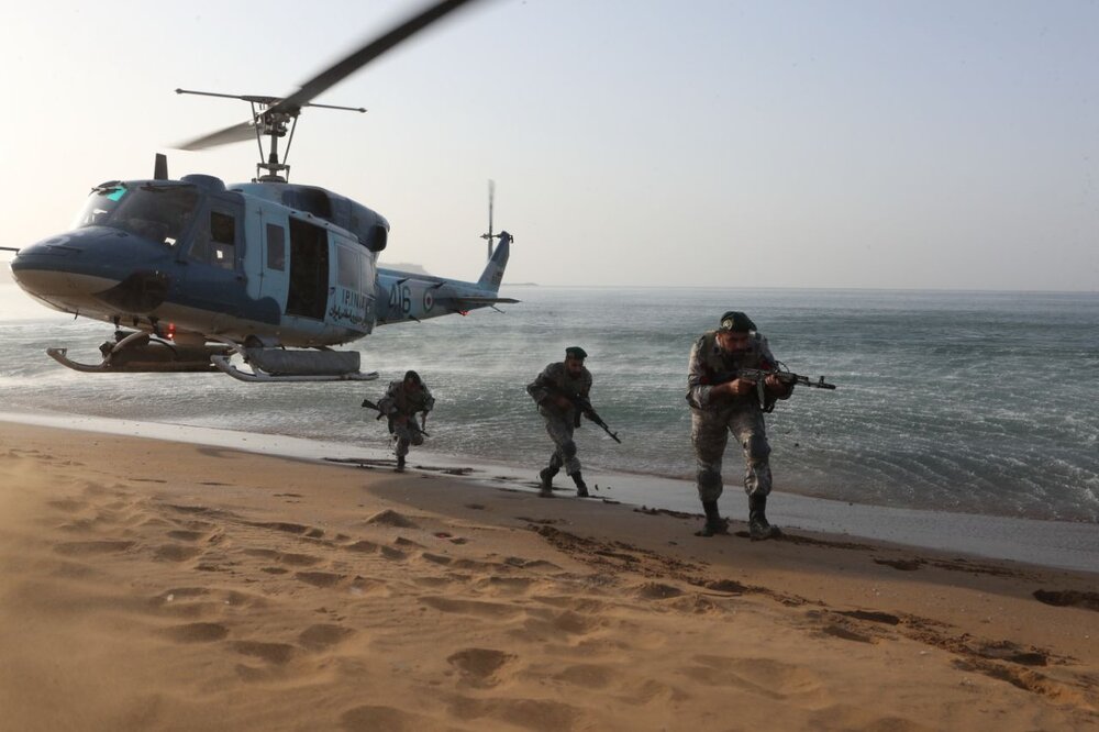 عملیات مشترک نیروهای دریایی و زمینی ارتش در سواحل مکران
