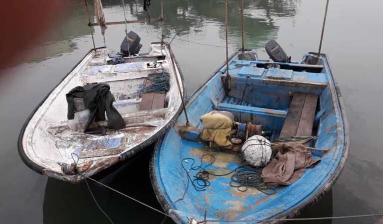 پنج شناور صیادی متخلف درگناوه توقیف شدند