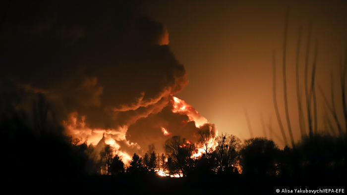 اصابت موشک به پایانه نفتی در اوکراین