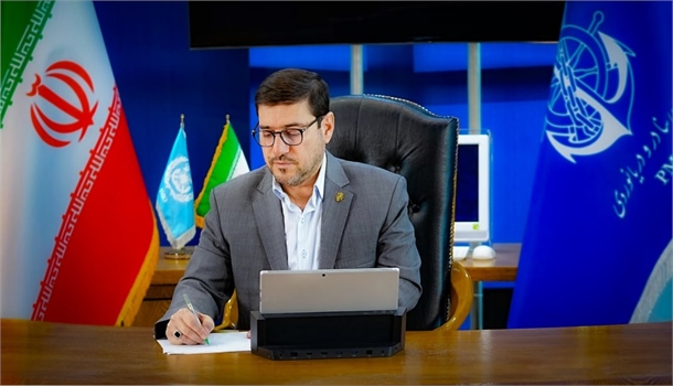 علی اکبر صفایی، مدیرعامل سازمان بنادر،  ۲۹ فروردین روز ارتش جمهوری اسلامی ایران