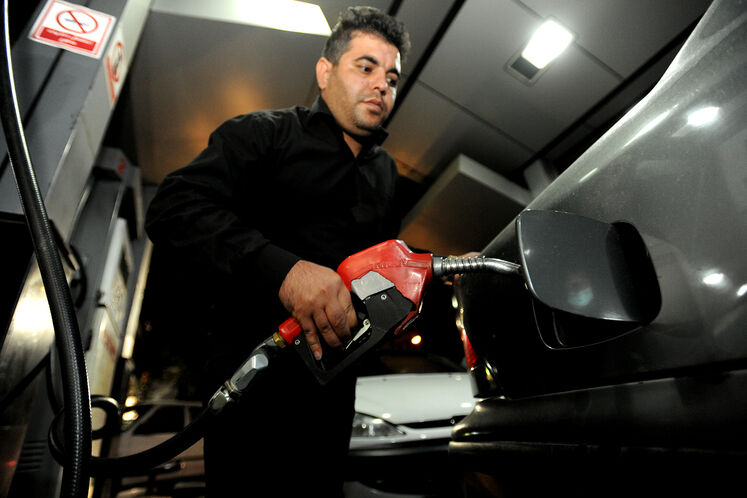 تصویب ساخت80 جایگاه کوچک‌مقیاس بنزین و 30 جایگاه در تهران