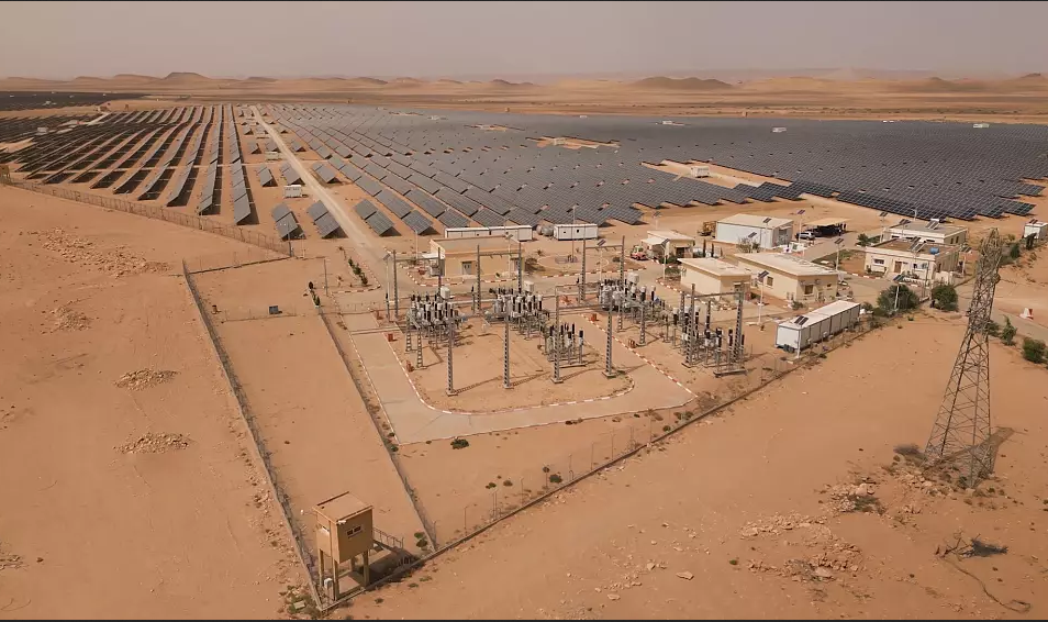 برنامه‌ریزی الجزایر برای تولید 15هزارمگاوات انرژی‌ خورشیدی