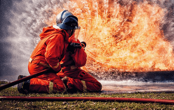 آمادگی جسمانی و توان بدنی آتش نشانان بنادر ارزیابی می شود