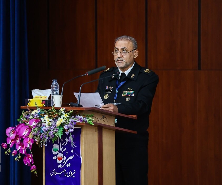 مکران دروازه دفاعی ایران است/ خدمات ارتش برای توسعه سواحل شرقی