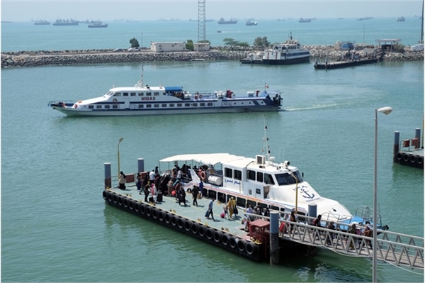 افتتاح خط گردشگری دریایی بندر شهید حقانی بندرعباس به جزیره هنگام در آستانه نوروز