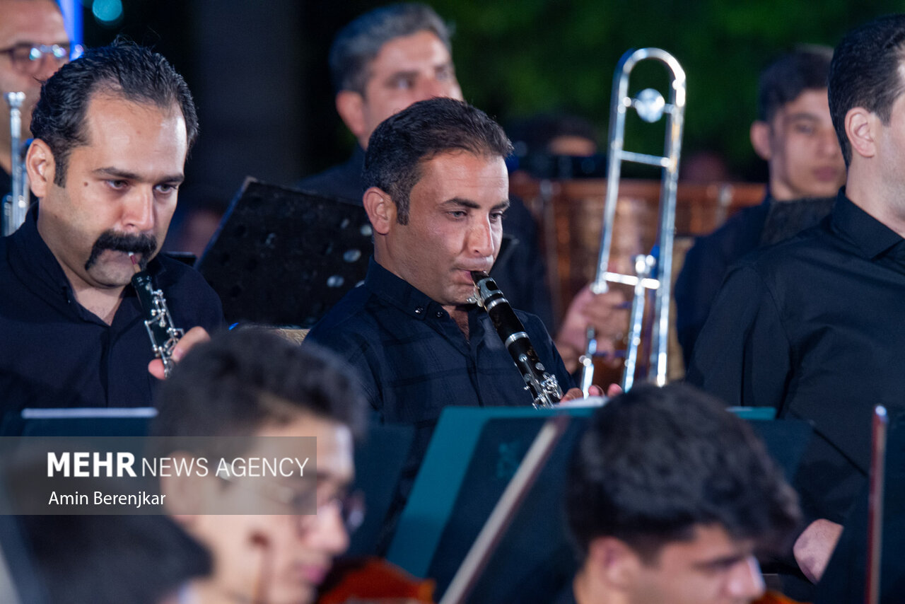 اجرای ارکسترسمفونیک در مراسم استقبال از ناوگروه ۸۶