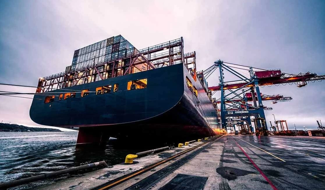 ناکامی ایران در ایجاد خط منظم کشتیرانی به ونزوئلا