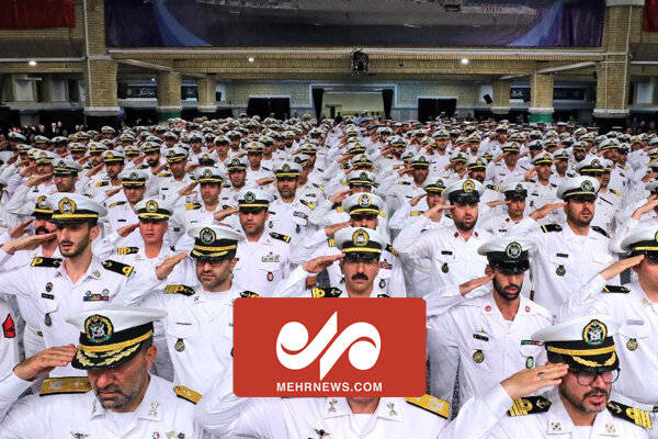 روایتی از دیدار کارکنان ناوگروه ۸۶نیروی دریایی ارتش با رهبرانقلاب