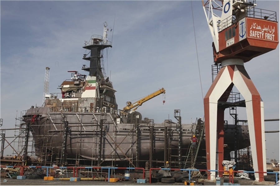 انجام تعمیرات اساسی زیرآبی 11 فروند شناور در بنادر و دریانوردی خوزستان/ 23 تجهیز استراتژیک دریایی و بندری تحت تعمیرات اساسی و نیمه اساسی قرار گرفتند