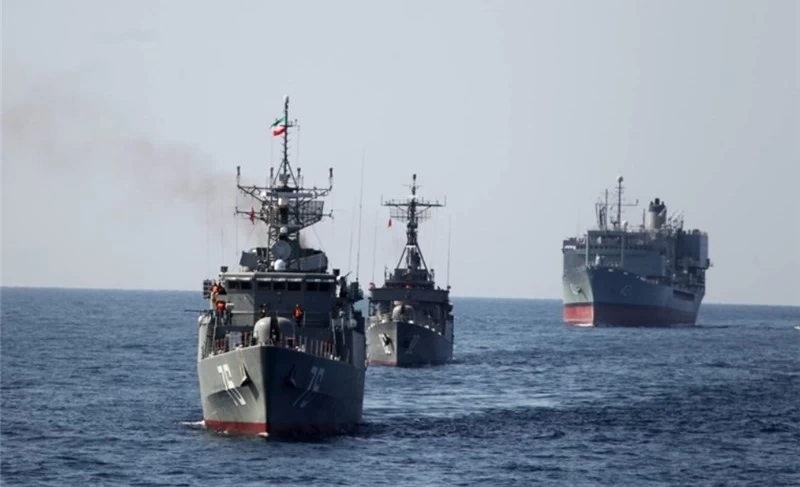 رزمایش مشترک امداد و نجات توسط نیروی دریایی ایران و عمان برگزار شد
