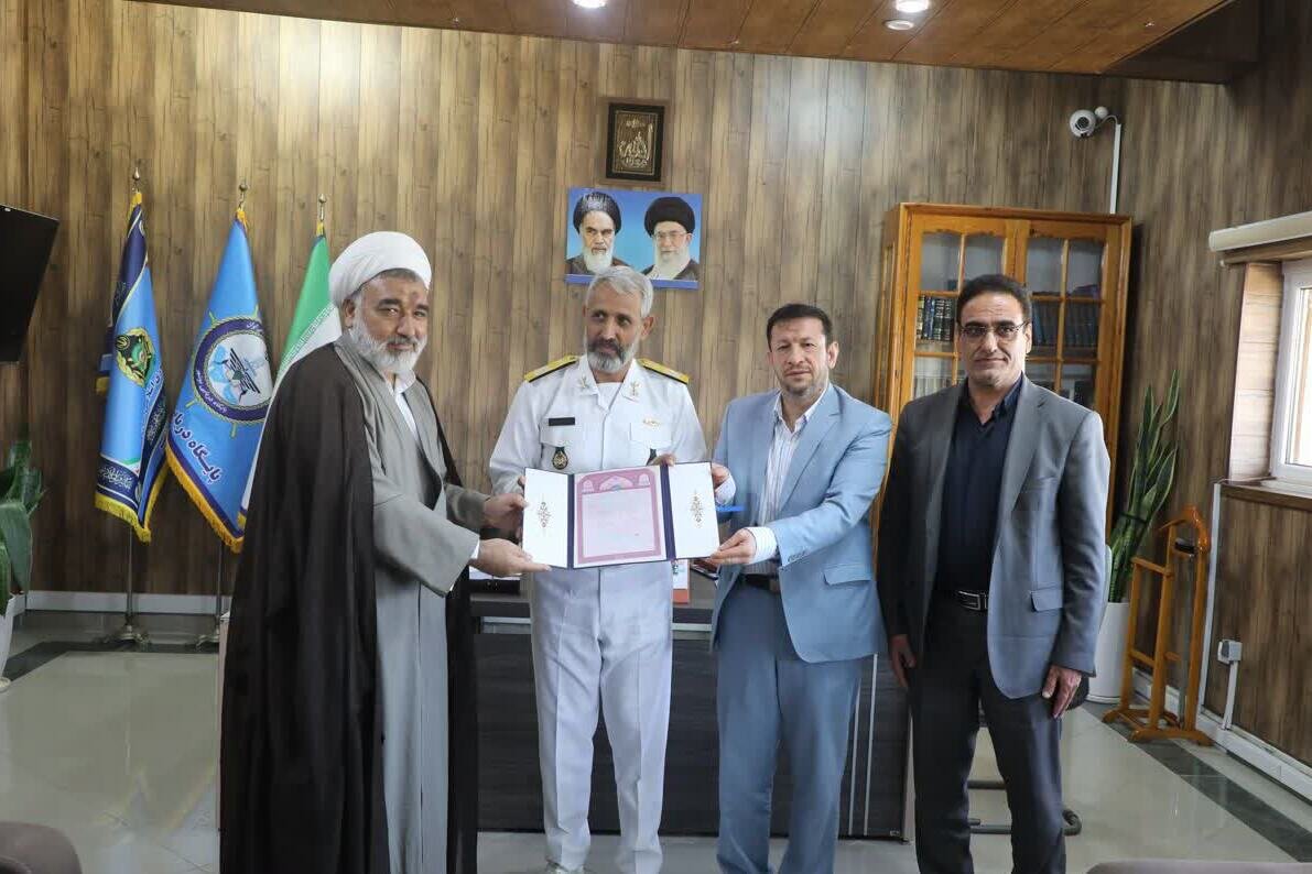 ۳۰ فقره سند مالکیت اراضی نیروی دریایی ارتش در استان بوشهر صادر شد