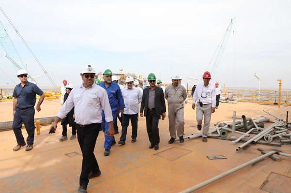 بازدید مدیران شرکت نفت فلات قاره از پروژه در حال ساخت میدان نفتی رشادت – شركت صنعتی دریایی ایران