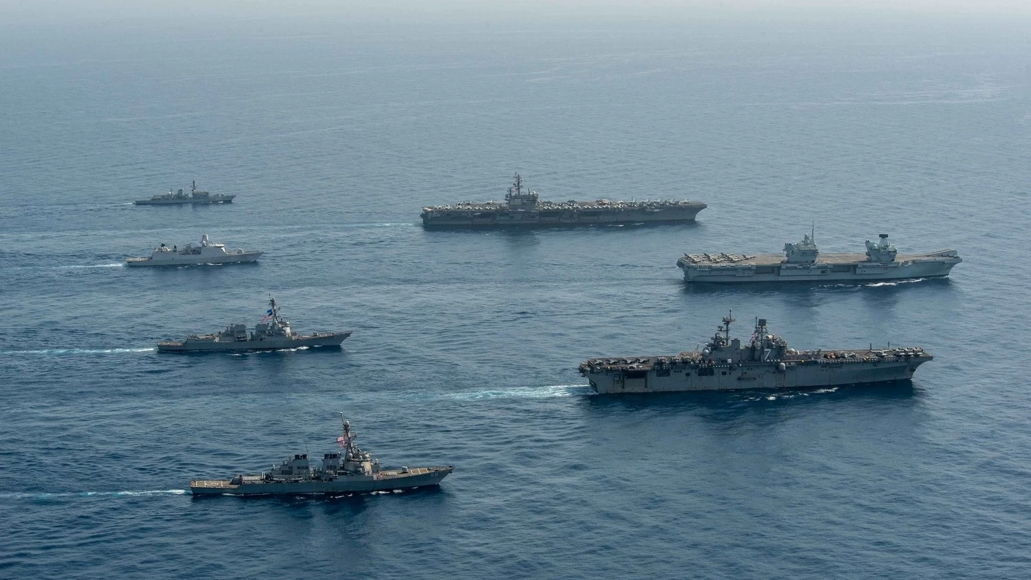تشکیل ائتلاف دریایی به رهبری آمریکا در خلیج عدن و دریای سرخ