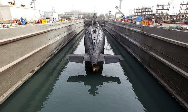 زیردریایی طارق