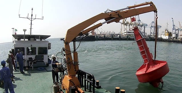 نخستین بویه اقیانوسی ساخت ایران در بندرعباس تولید و نصب شد