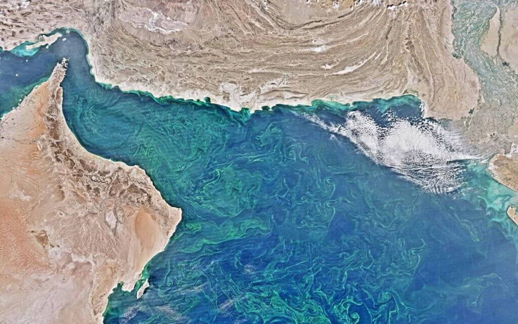 تصویر ماهواره‌ای از سواحل مکران و خلیج فارس و دریای عمان
