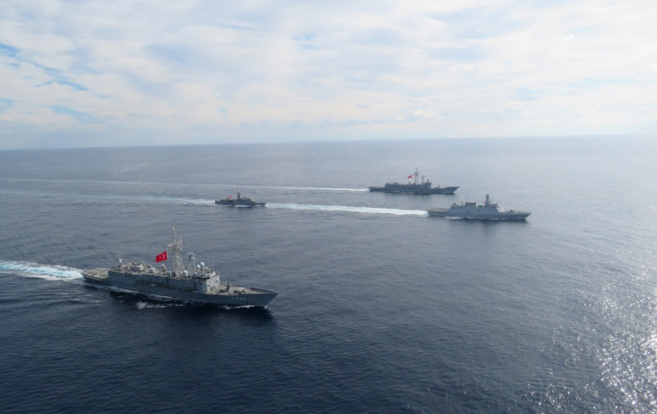 رزمایش نیروی هوایی و دریایی ترکیه در دریای اژه