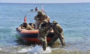 تمرینات نظامیان نیروی دریایی ترکیه در سواحل لیبی