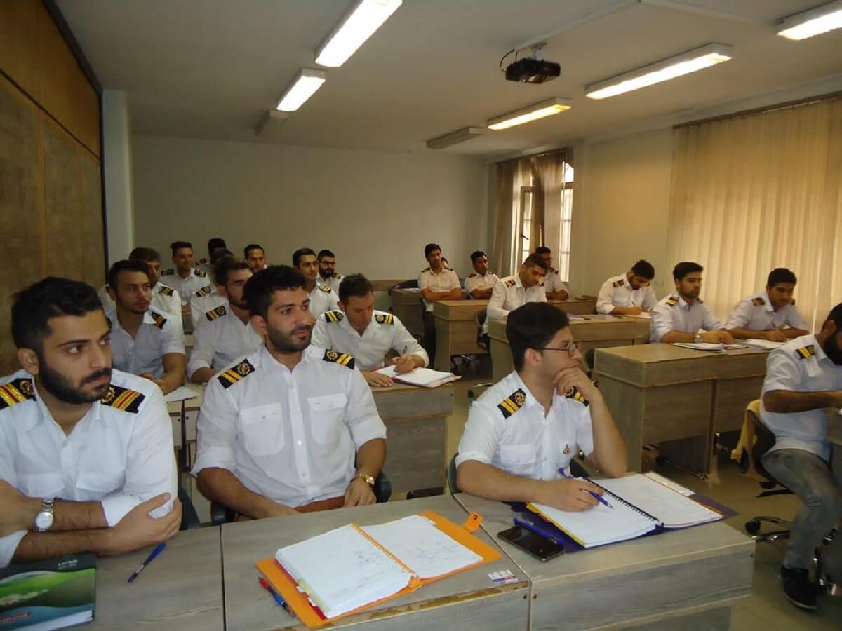 دوره آموزشی دریانوردی برای دریانوردان