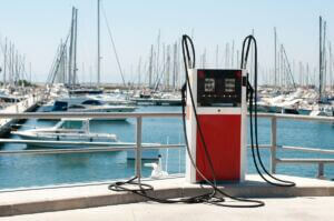 ایستگاه سوخت بنزین، گاز و گازوئیل دریایی-Marina petrol station