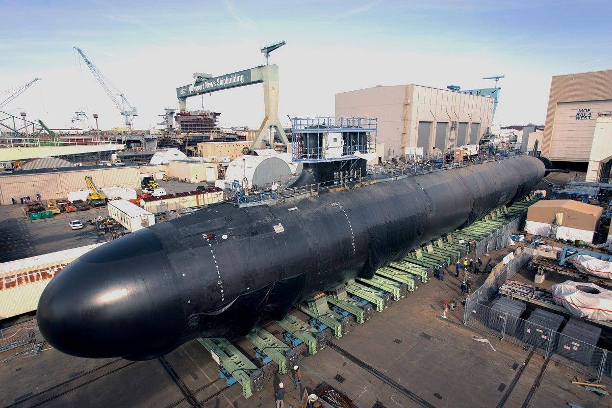 زیردریایی تهاجمی کلا ویرجینیا نیروی دریایی آمریکا - Virginia-class submarine