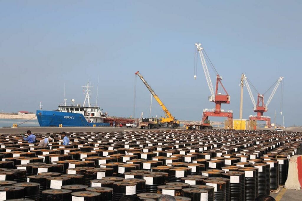 صادرات قیر از بندر امیرآباد به کشورهای CIS در دریای کاسپین