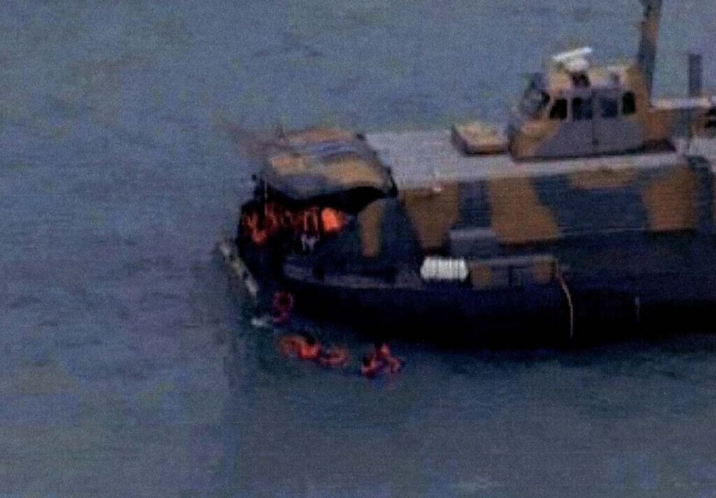 نجات پرسنل توسط هواناو نیروی دریایی ارتش در عملیات راهبک